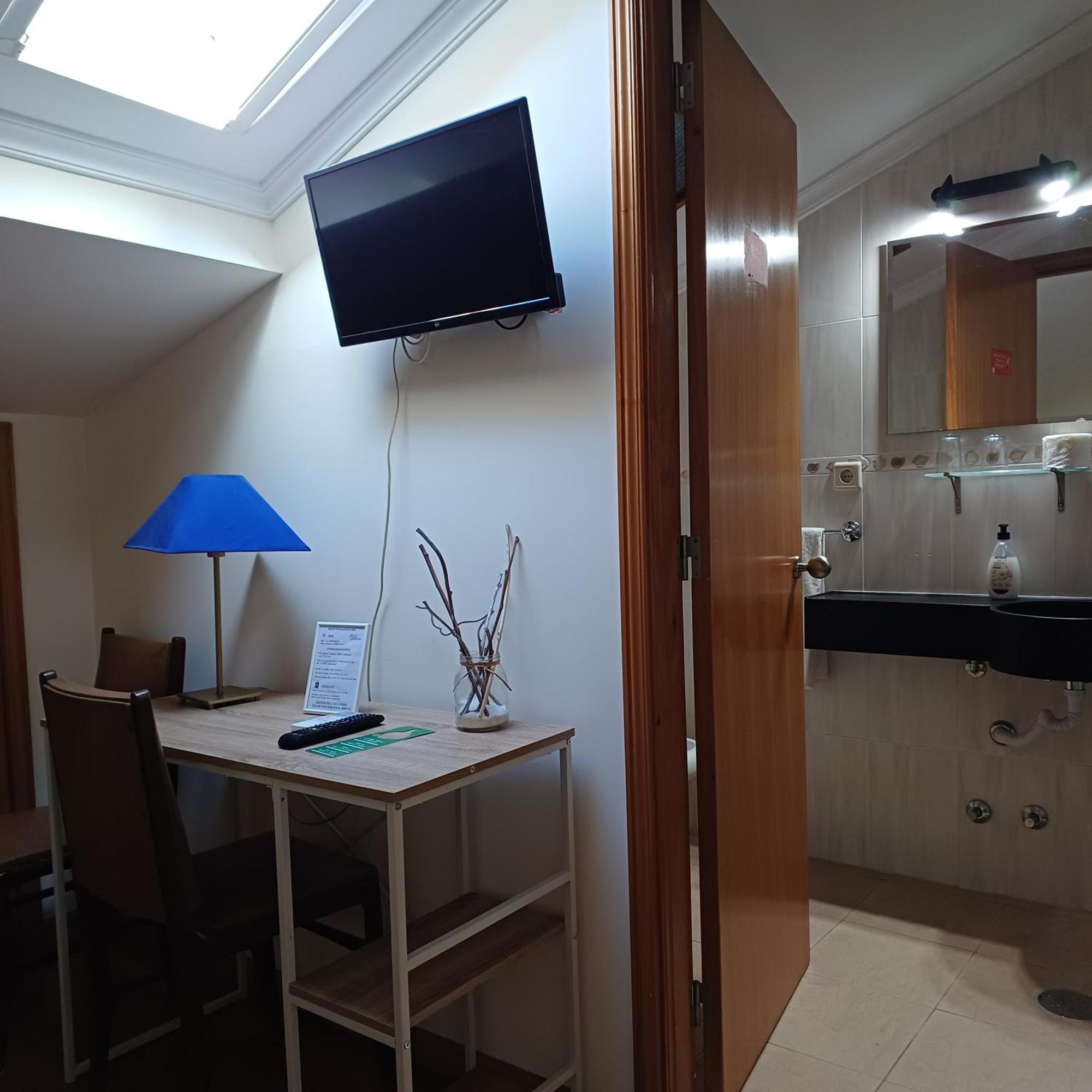 Residencialusobrasileira Hotel Leca da Palmeira Room photo